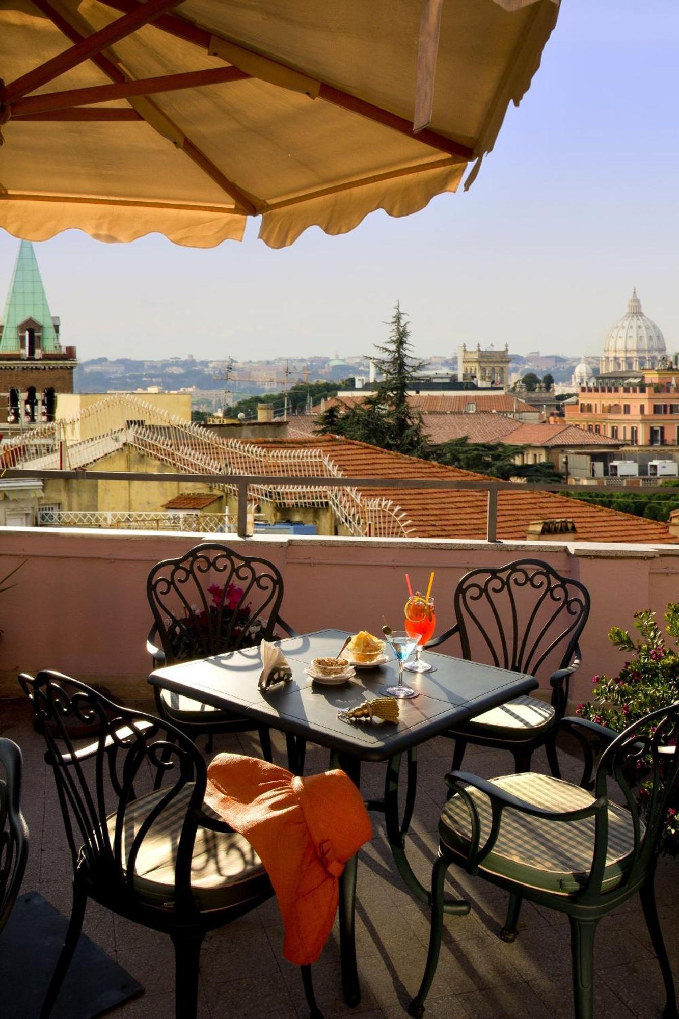 Marcella Royal - Rooftop Garden Hotel Roma