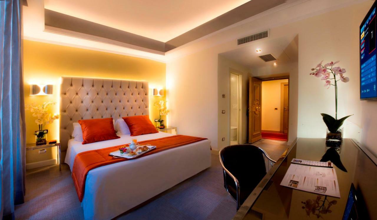 Marcella Royal - Rooftop Garden Hotel Roma